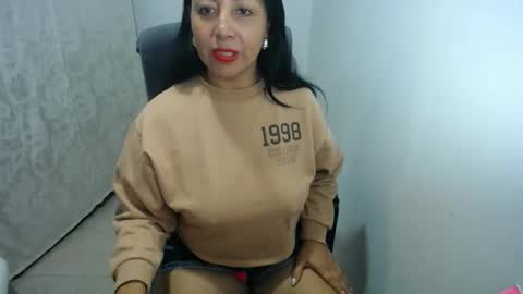 soy Elena online show from 04.22.26