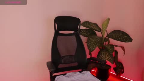 Snapshot of soysamicita_ chatting on 12.10.24 Sami Diaz online show from 12.10.24