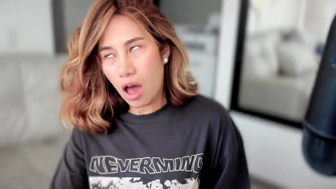 Snapshot of soytulu_ chatting on 01.13.25 brisa  s online show from 01.13.25