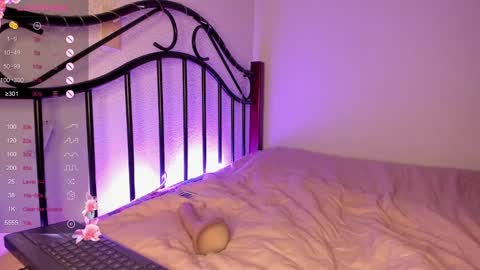 VANESSA  online show from 12.07.24