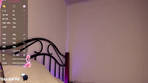 VANESSA  online show from 12.23.24