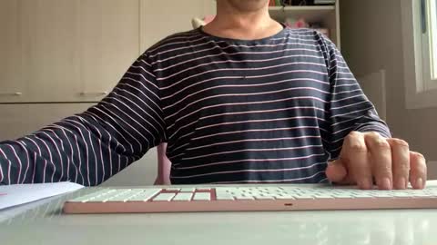 Snapshot of spa_eng chatting on 01.10.26 SPA ENG online show from 01.10.26