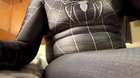 Snapshot of spandex5282 chatting on 12.10.24 Spandex fetish online show from 12.10.24