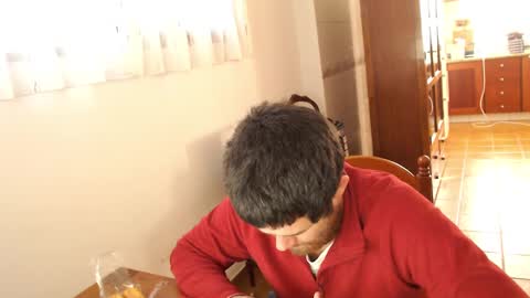 Snapshot of spanishboytenerife chatting on 12.29.24 spanish online show from 12.29.24