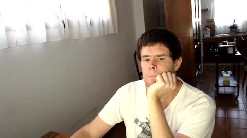 Snapshot of spanishboytenerife chatting on 01.26.25 spanish online show from 01.26.25