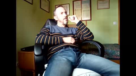 Manu  online show from 03.04.26