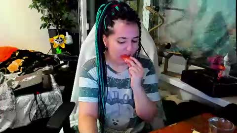 Snapshot of spanking_girls chatting on 07.13.26 Evgenia online show from 07.13.26