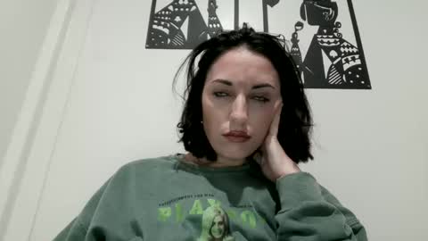 Snapshot of spankyspice chatting on 10.29.25 spankyspice online show from 10.29.25