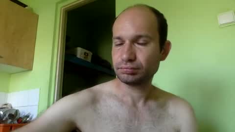 Snapshot of sparei7 chatting on 06.25.26 Snaiky online show from 06.25.26