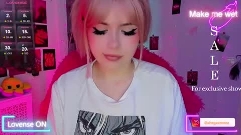 Snapshot of sparklemona chatting on 03.03.25 SparkleMona online show from 03.03.25