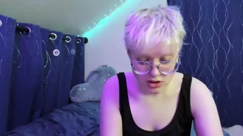 Snapshot of sparkling_water_hate_club chatting on 11.25.25 Atticus Pendragon online show from 11.25.25