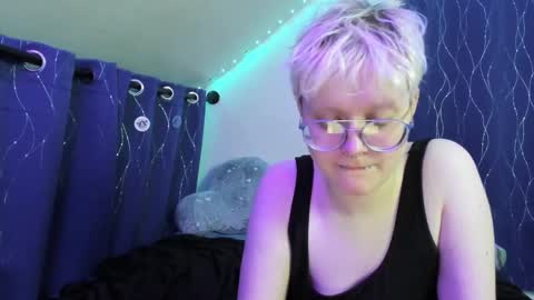 Snapshot of sparkling_water_hate_club chatting on 11.25.25 Atticus Pendragon online show from 11.25.25