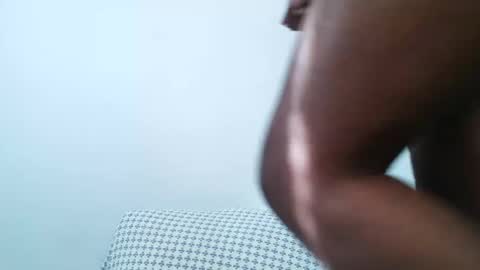 Snapshot of sparklingsoleil chatting on 10.06.25 Soleil online show from 10.06.25