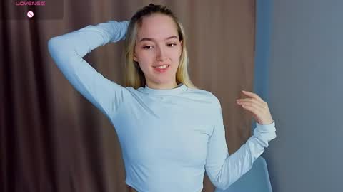 Snapshot of sparkushaa chatting on 04.02.26 Mary online show from 04.02.26