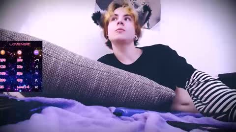 Snapshot of sparkyferret chatting on 12.02.25 sparkyferret online show from 12.02.25