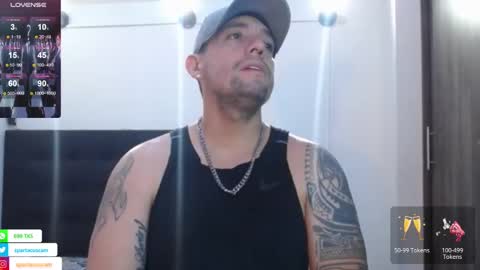 Snapshot of spartacus_cam chatting on 12.17.24     online show from 12.17.24