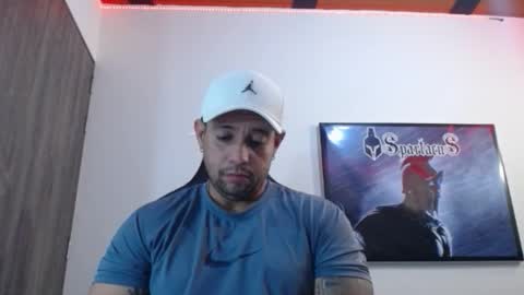 Snapshot of spartacus_cam chatting on 09.22.25     online show from 09.22.25