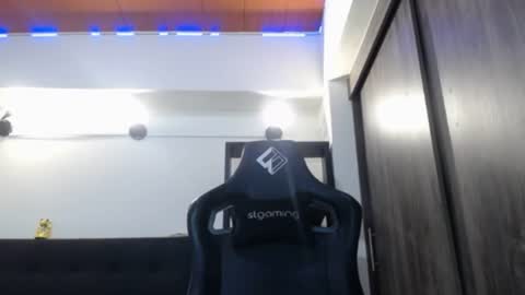 Snapshot of spartacus_cam chatting on 06.21.26 online show from 06.21.26