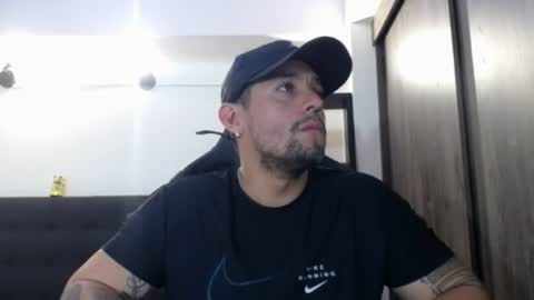 Snapshot of spartacus_cam chatting on 07.03.26 online show from 07.03.26