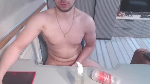 Snapshot of spb78 chatting on 01.18.26 Art online show from 01.18.26