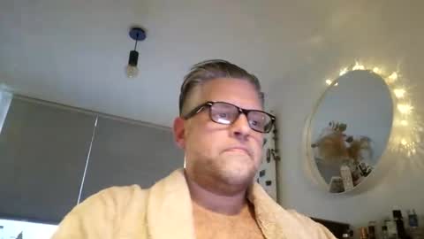 Snapshot of spectacularguy chatting on 12.26.24 DutchDude online show from 12.26.24