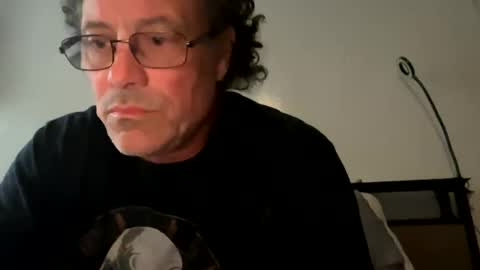 Snapshot of specter1972 chatting on 11.12.25 specter1972 online show from 11.12.25