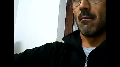 Snapshot of speed0800 chatting on 11.10.25 Speed online show from 11.10.25