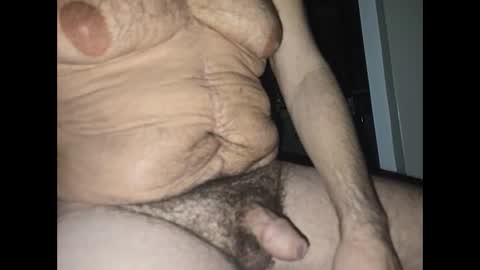 Snapshot of speedycum1 chatting on 01.12.26 speedycum online show from 01.12.26