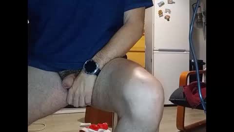 Snapshot of speedycum1 chatting on 02.01.26 speedycum online show from 02.01.26