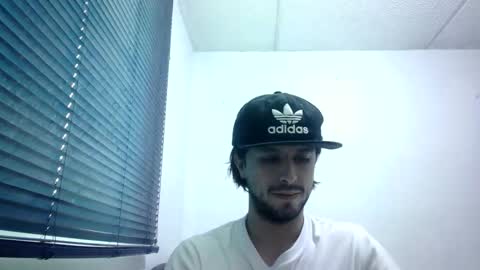 Snapshot of sperm_donor94 chatting on 04.25.26 sperm_donor94 online show from 04.25.26