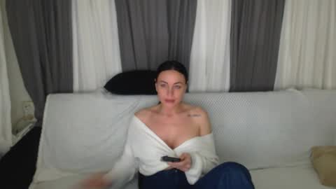 Carla online show from 02.12.26