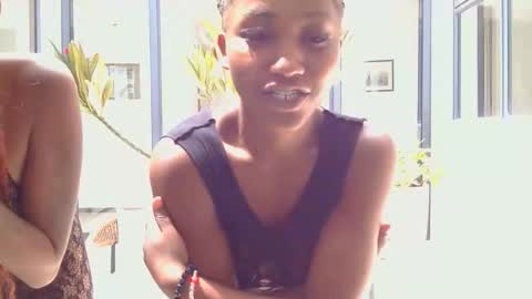 Snapshot of spicy_angels chatting on 01.10.26 Quinter Cheeky online show from 01.10.26