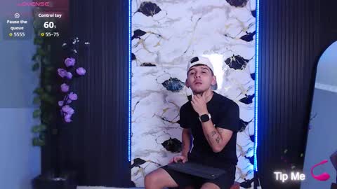 Snapshot of spicyboys_ chatting on 09.14.25 online show from 09.14.25