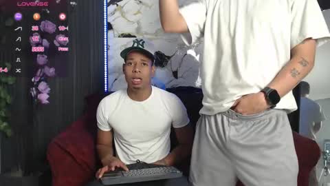 Snapshot of spicyboys_ chatting on 01.07.26 online show from 01.07.26