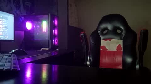 SpicyFox420 online show from 10.13.25