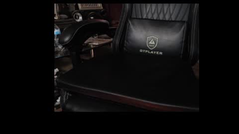 Snapshot of spider19752020 chatting on 02.28.26 bri and mags fun room online show from 02.28.26