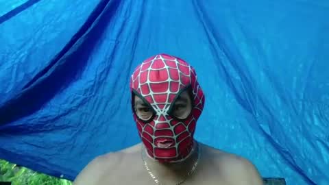 Snapshot of spidey_27 chatting on 07.29.26 spidey_27 online show from 07.29.26