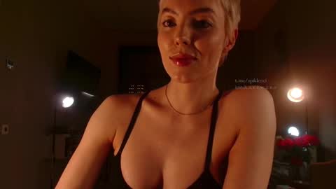 Snapshot of spiklencii chatting on 02.17.26 Elizabeth online show from 02.17.26