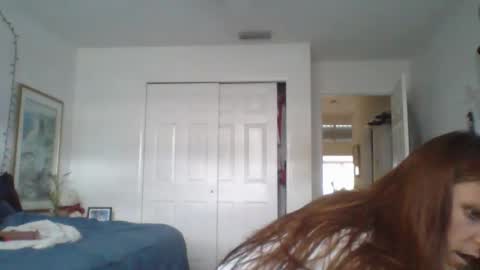 Snapshot of spinwithus chatting on 01.26.25 Rose online show from 01.26.25