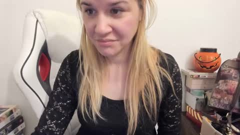 Snapshot of spiritual____ chatting on 02.10.25 FREE ONLY FANSy online show from 02.10.25