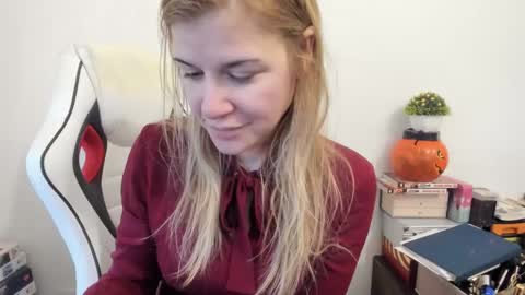 Snapshot of spiritual____ chatting on 02.17.25 FREE ONLY FANSy online show from 02.17.25