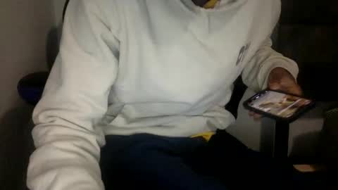 Twitter Toxiceli2 online show from 11.22.25