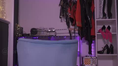 Abby online show from 03.08.25