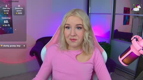 Snapshot of springajara chatting on 12.26.24 Vetta online show from 12.26.24