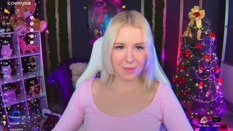 Snapshot of springajara chatting on 12.21.25 Vetta online show from 12.21.25