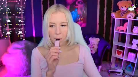 Snapshot of springajara chatting on 02.11.26 Vetta online show from 02.11.26