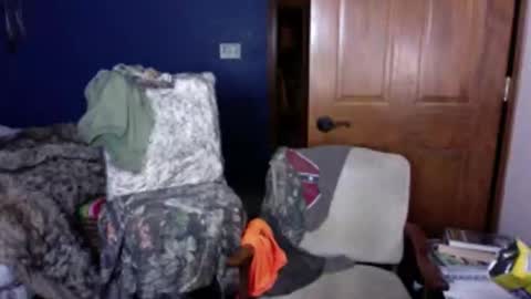 Snapshot of spun_redneck chatting on 01.17.26 Spun Redneck online show from 01.17.26