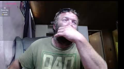 Snapshot of squegly chatting on 07.11.26 Bryan online show from 07.11.26