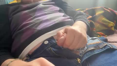 Snapshot of squilliamtentaclez chatting on 12.15.25 squilliamtentaclez online show from 12.15.25