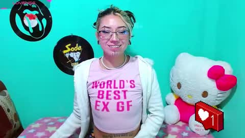 Snapshot of squirt_charlotte chatting on 12.04.24 HELLO WELCOME MY NAME IS CHARLOTTE OY A NEW GIRL online show from 12.04.24